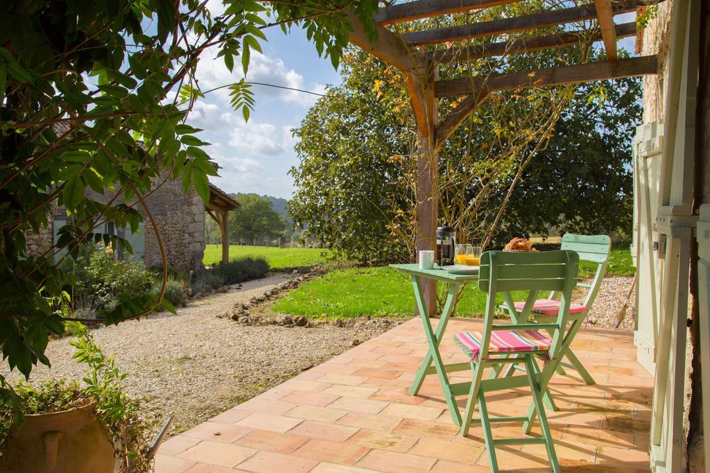 Gites Boutique Villamblard Quarto foto